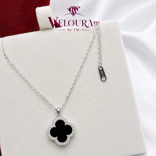 Étoile Clover Necklace — Black Onyx